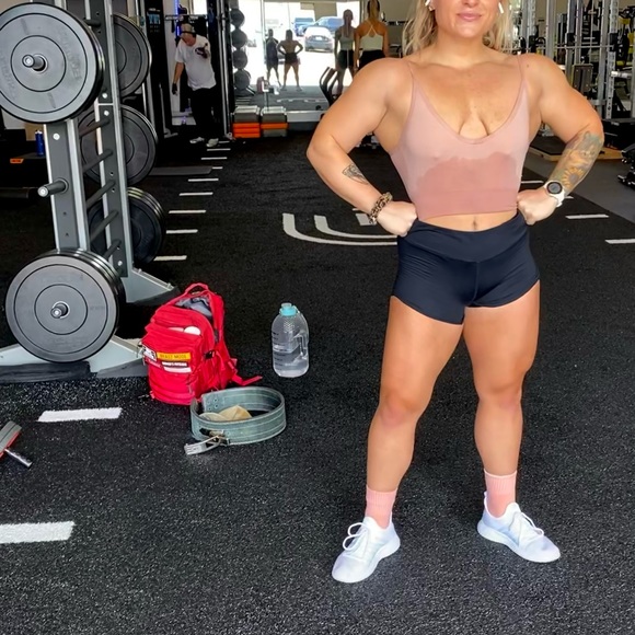 Meet your Posher, Rilee - Picture 5 of 5